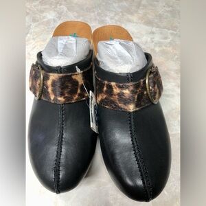 Baretraps Belita Platform Clog Size 8.5